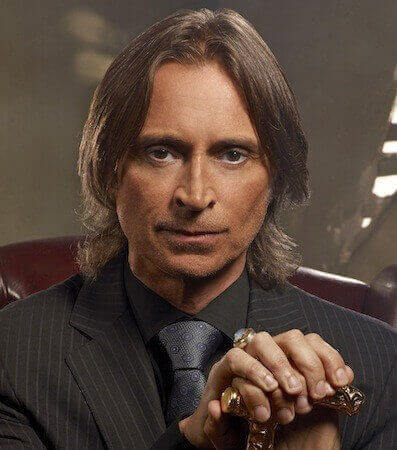 ROBERT CARLYLE