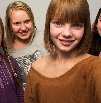 Jenter. Foto: NRK